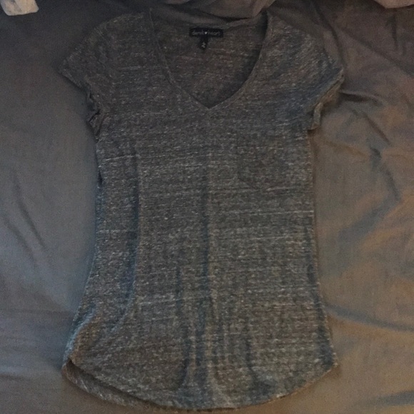 short sleeve plain colored shirt with pocket - Picture 2 of 4